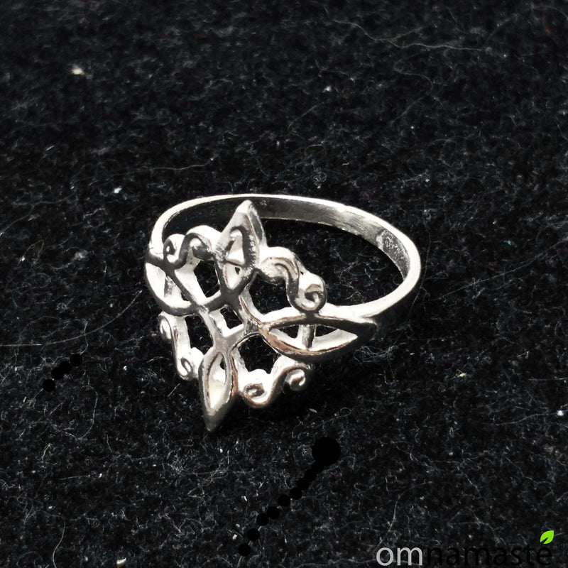 Anillo de plata Nudo de Brujas - Talla 17