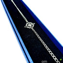 pulsera plata nudo de bruja y pentagrama