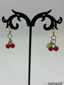 Pendientes acero cereza