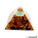 Pirámide orgonita ojo de tigre con flor de la vida 8x8cm