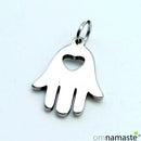 Colgante acero mano de fatima con hueco corazón 2cm