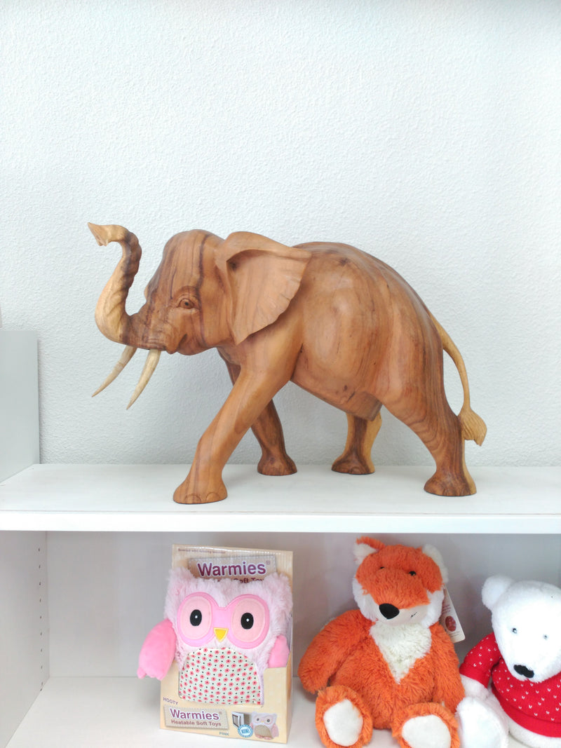 Figura elefante grande tallada en madera
