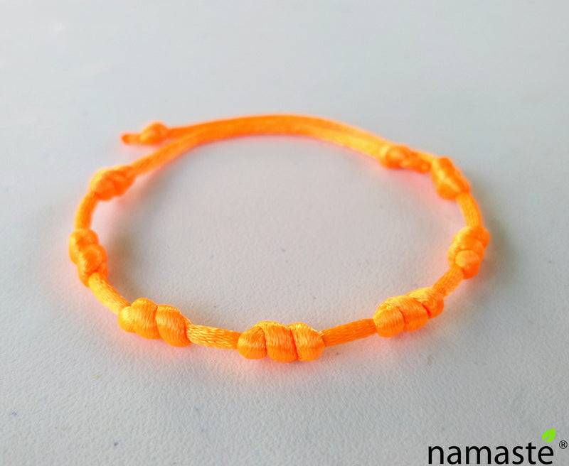 Pack 7 Pulseras 7 Nudos 7 Colores + 1 de Regalo