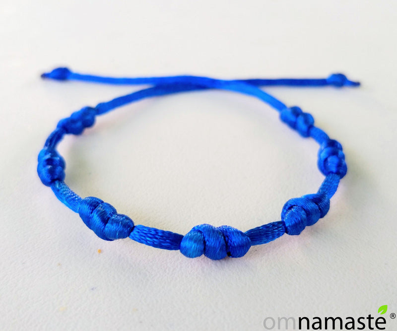 Pack 7 Pulseras 7 Nudos 7 Colores + 1 de Regalo
